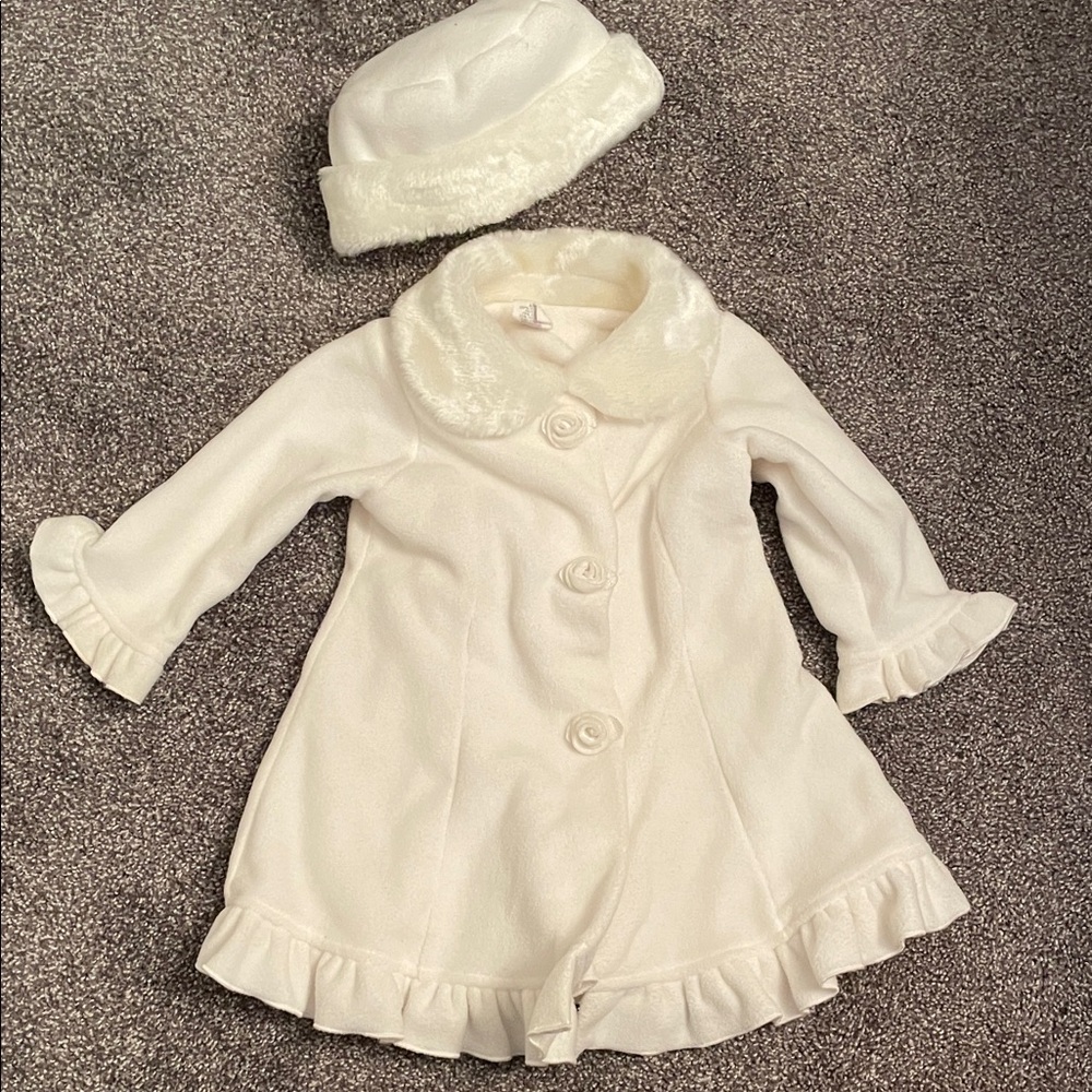 Elegant White Coat and Hat Set